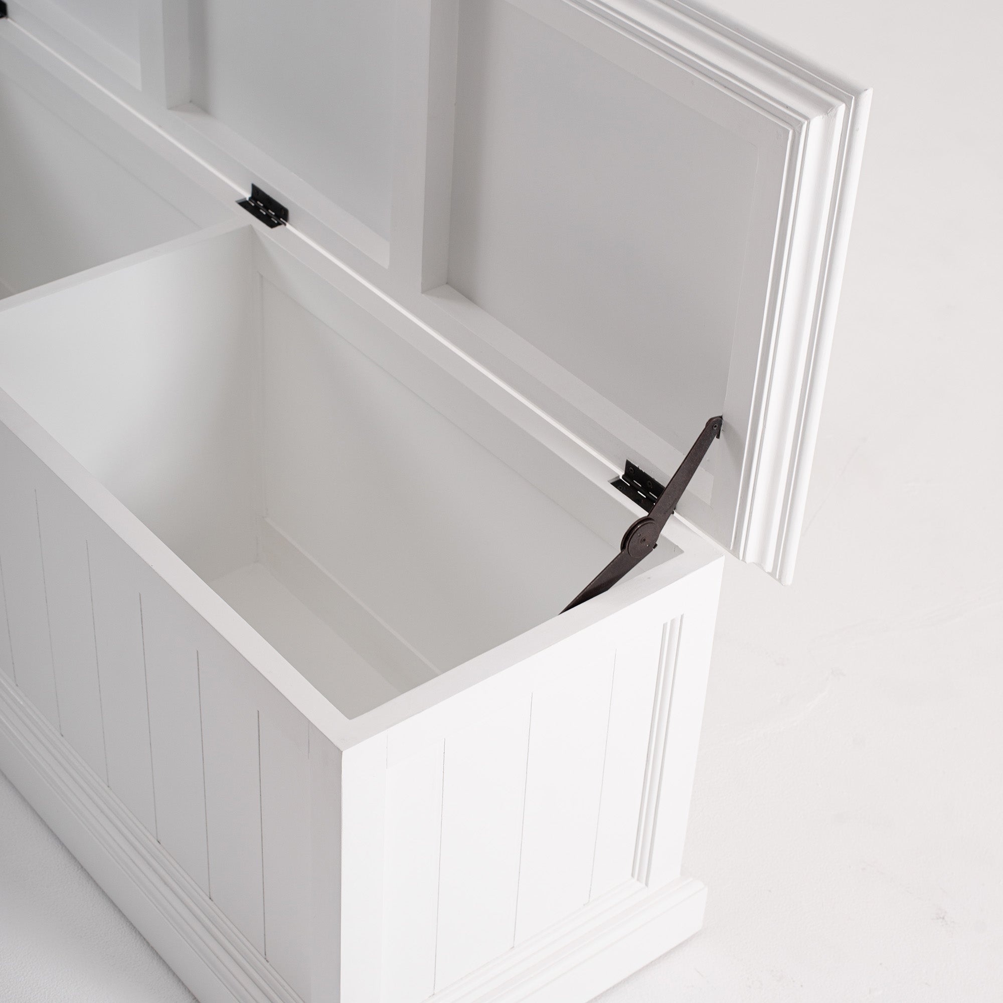 Halifax Coastal White Storage Chest